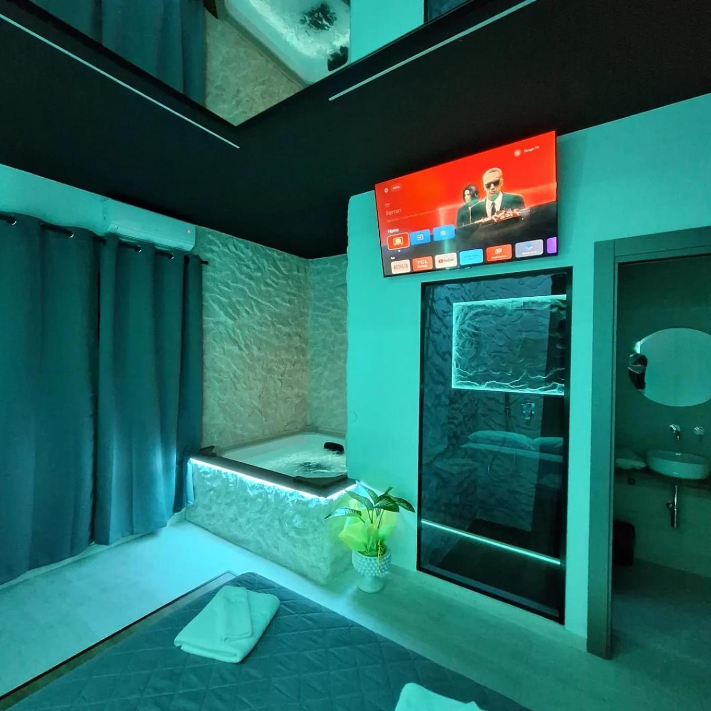 Dark & Light Rooms & Luxury Suites Catánia Buitenkant foto