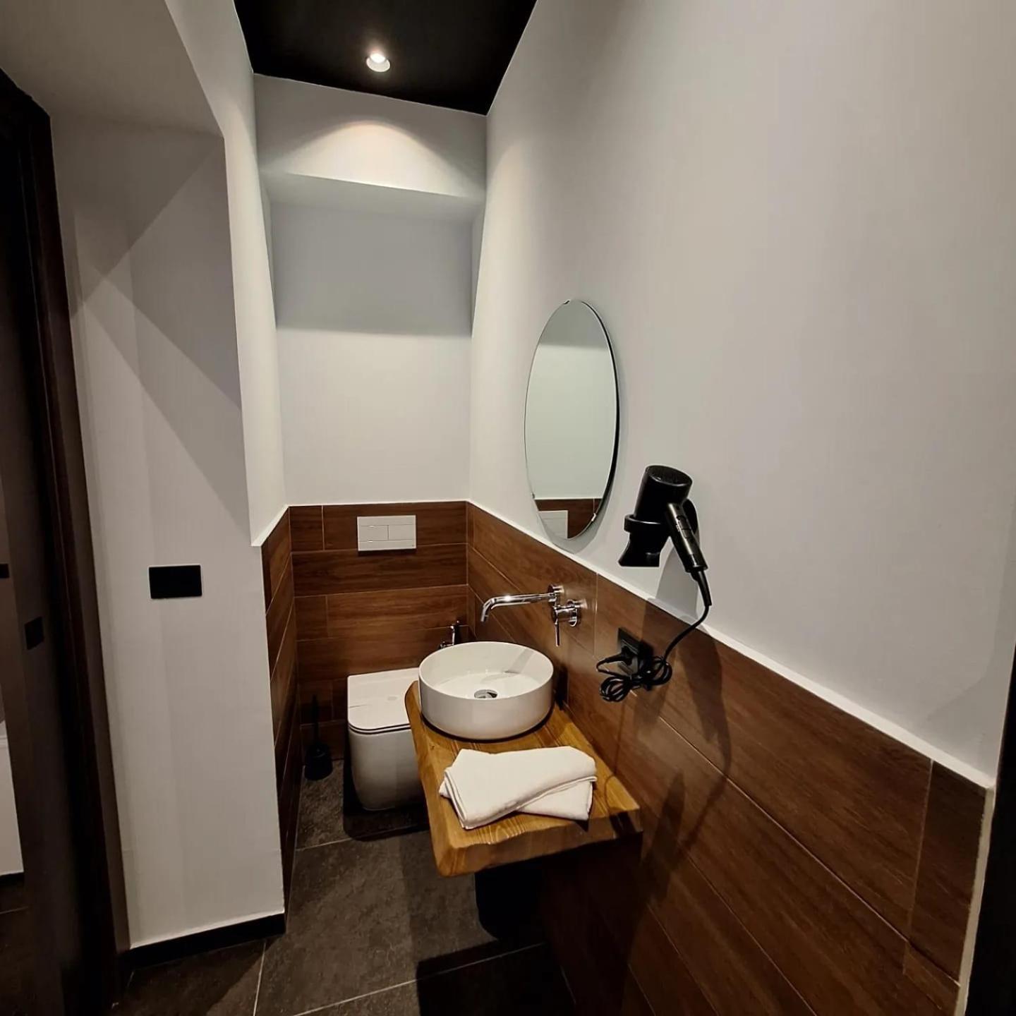 Dark & Light Rooms & Luxury Suites Catánia Buitenkant foto