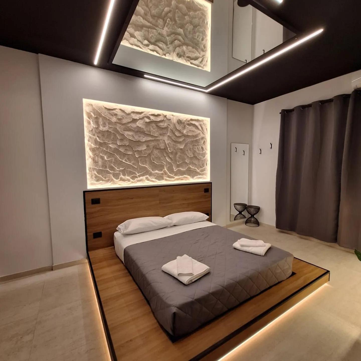 Dark & Light Rooms & Luxury Suites Catánia Buitenkant foto