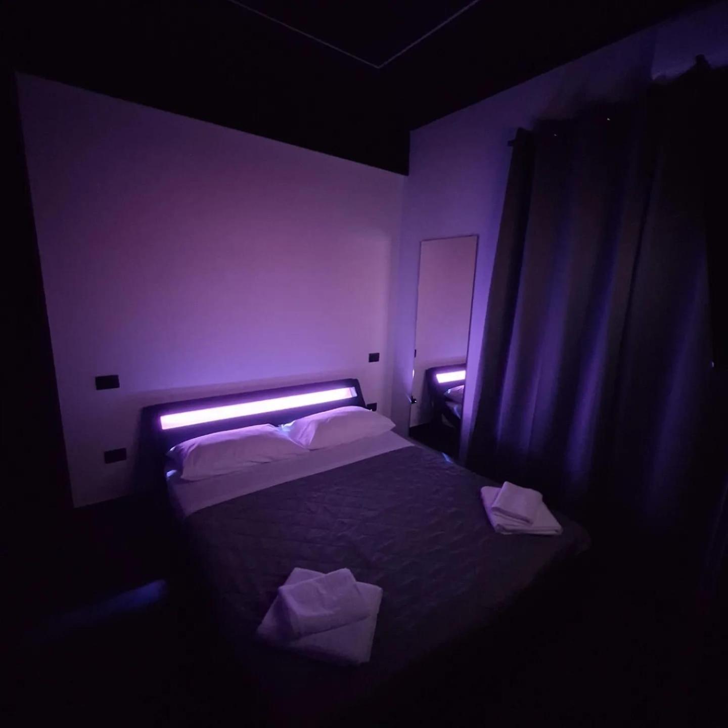 Dark & Light Rooms & Luxury Suites Catánia Buitenkant foto
