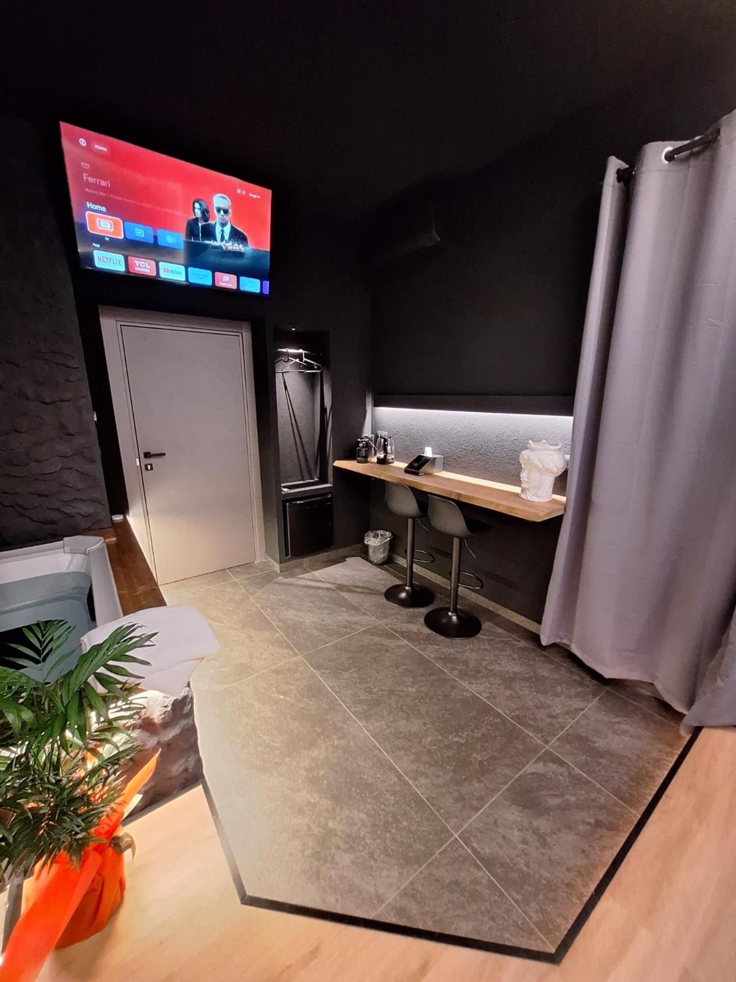 Dark & Light Rooms & Luxury Suites Catánia Buitenkant foto